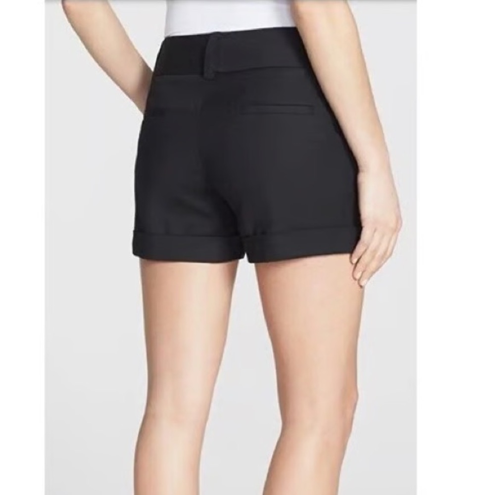 Vince Camuto Cuffed Hem Short